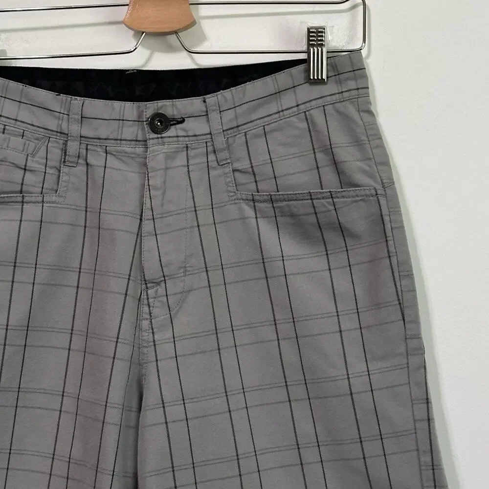 The North Face Shorts Mens‎ 30 Gray Plaid Cargo 11